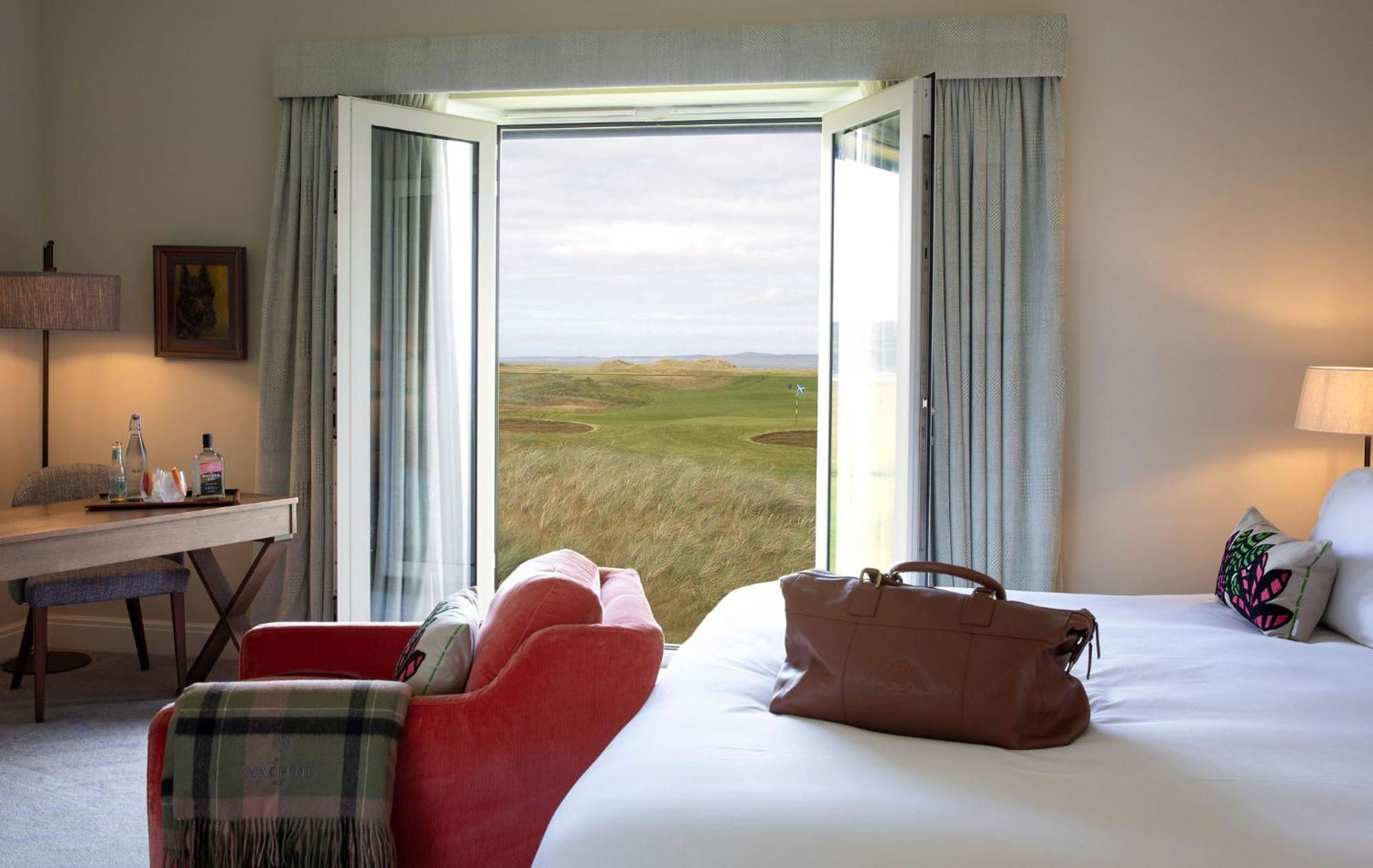 Another Place, The Machrie Port Ellen Room photo