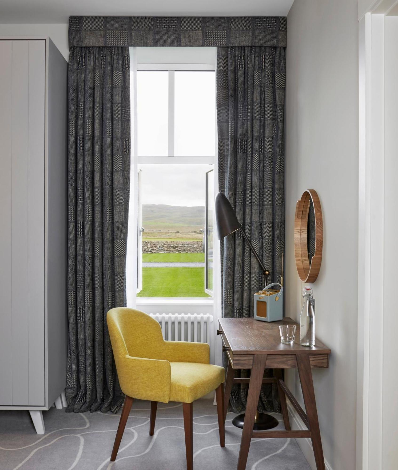 Another Place, The Machrie Port Ellen Room photo
